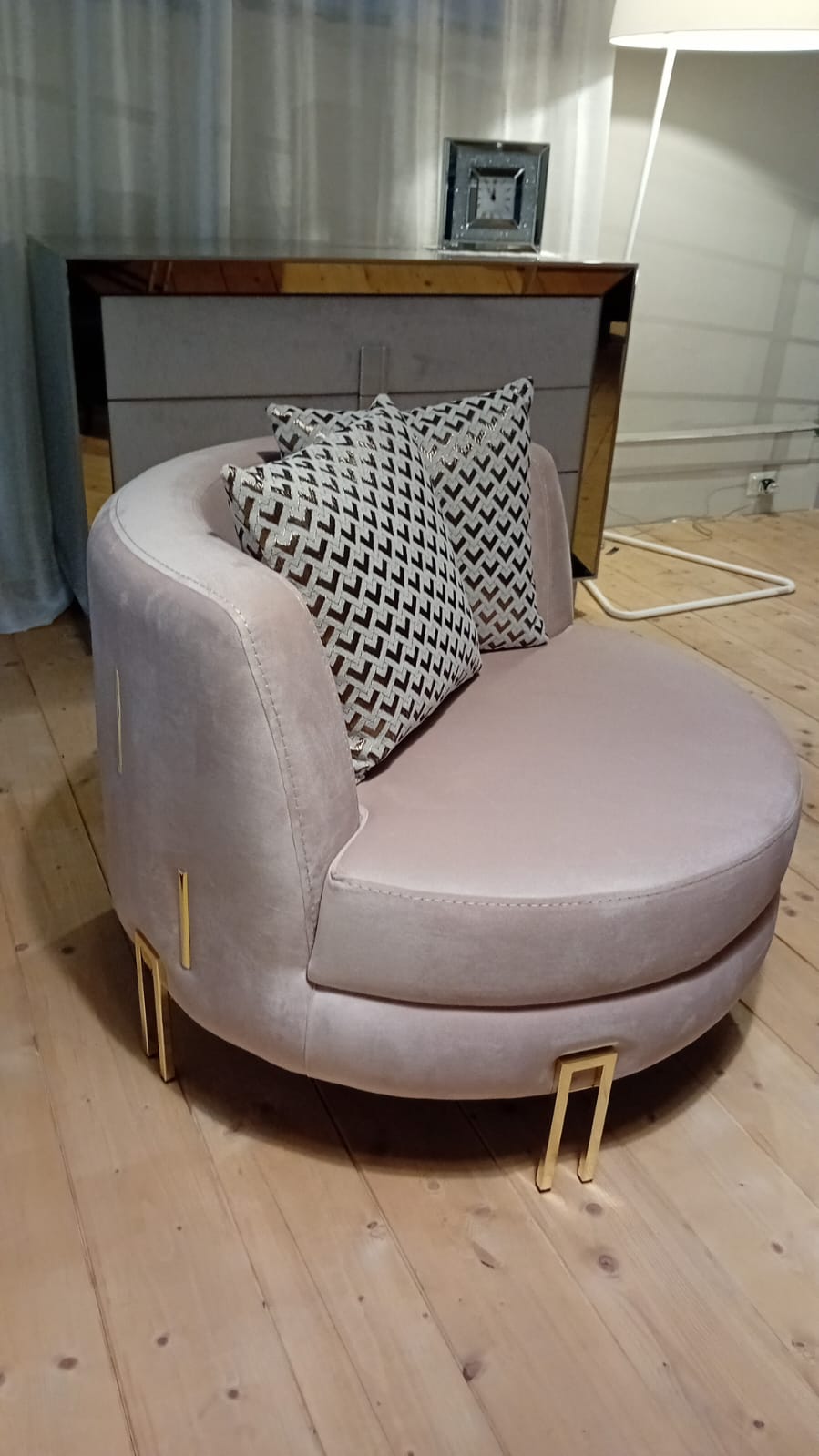 Poltrona VIENA Schuller